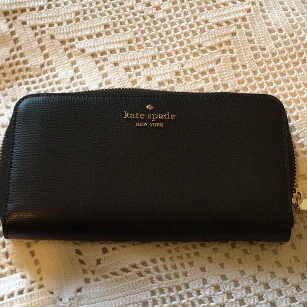 Kate Spade Wallet - Picture 3 of 7